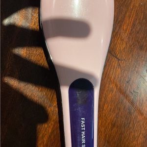 Hair brush, hair straightener